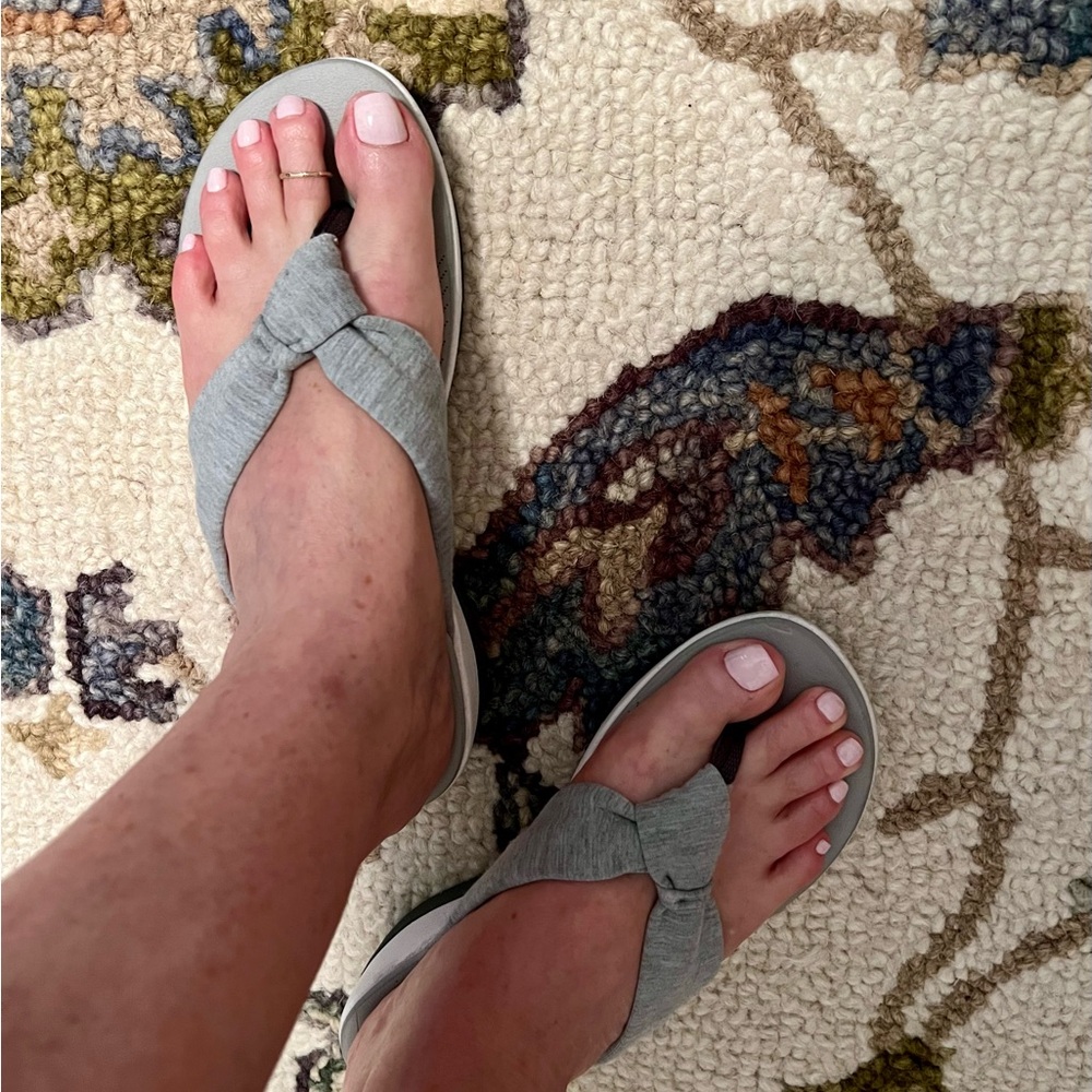 Cloudsteppers by Clark’s soft cushioned sandals